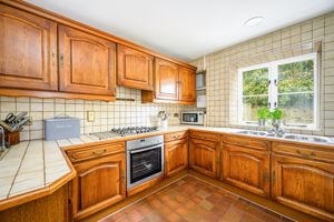 Kitchen- click for photo gallery